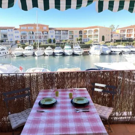 Port Et Marines - Agreable Vue Sur Les Bateaux * Cogolin